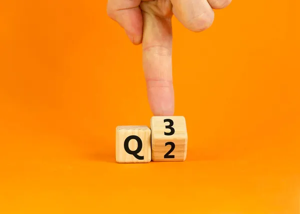 2Nd 3Rd Quarter Symbol Businessman Turns Wooden Cube Changes Words — Stock Photo, Image