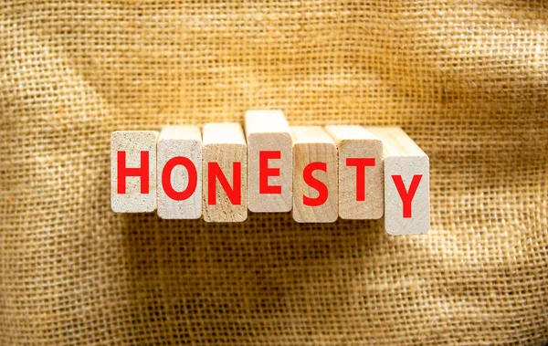 Honesty Symbol Concept Word Honesty Wooden Blocks Beautiful Canvas Background — 图库照片