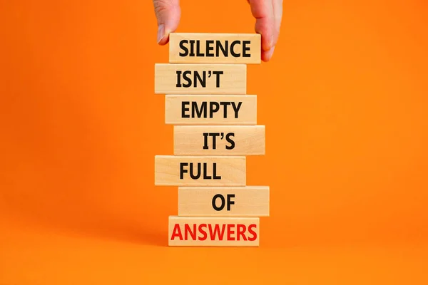 Answers Silence Symbol Wooden Blocks Words Silence Empty Full Answers — Stock Photo, Image