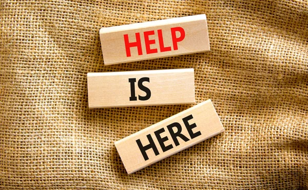 Help Here Support Symbol Concept Words Help Here Wooden Blocks — Stock Photo, Image
