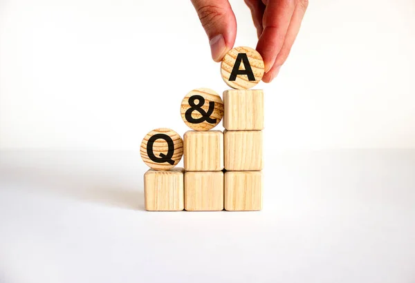 Questions Answers Symbol Concept Words Questions Answers Wooden Circles Beautiful — Stock Photo, Image