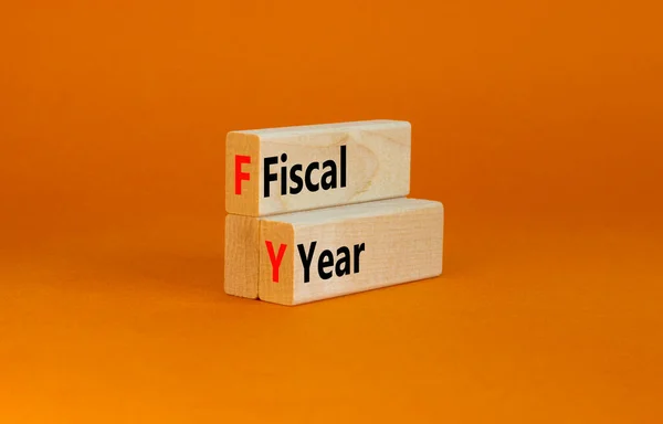 Símbolo Ano Fiscal Palavras Conceito Ano Fiscal Blocos Madeira Belo — Fotografia de Stock