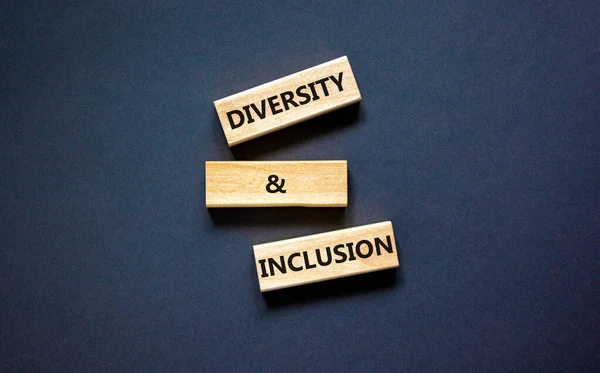 Symbol Różnorodności Integracji Koncepcja Słowa Różnorodność Włączenie Blokach Pięknym Czarnym — Zdjęcie stockowe