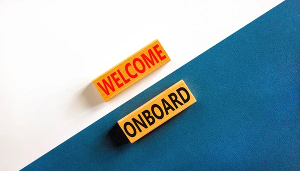 Välkommen Ombord Symbol Begreppsmässiga Ord Välkommen Ombord Träklossar Vacker Blå — Stockfoto