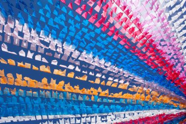 Güzel ve renkli Haziran parti bayrakları