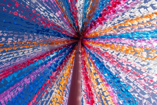 Güzel ve renkli Haziran parti bayrakları