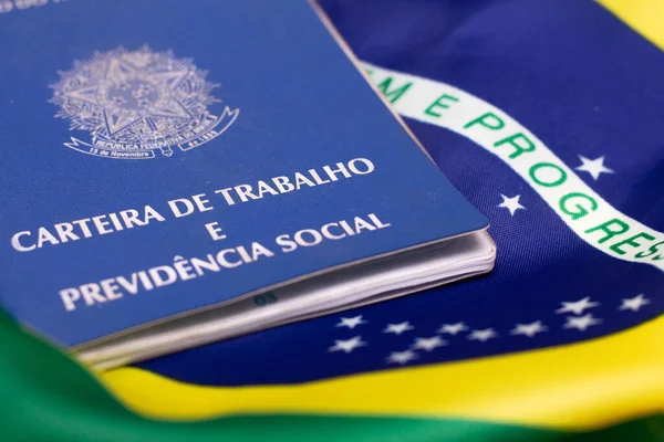 Lauro Freitas Brasil Julho 2022 Documento Trabalho Brasileiro Com Bandeira — Fotografia de Stock