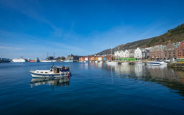 Cidade Maravilhosa Bergen Com Vista Para Porto Noruega — Fotografia de Stock