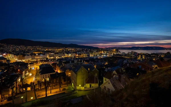 Západ Slunce Nad Nádherným Městem Bergen Norsku — Stock fotografie