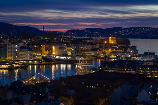 Coucher Soleil Sur Merveilleuse Ville Bergen Norvège — Photo