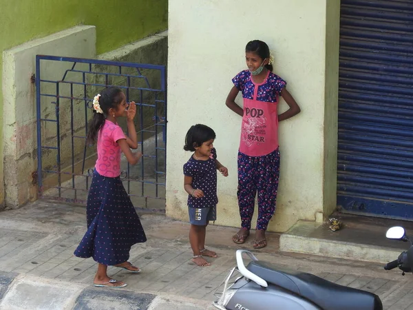 Бангалор Карнатака Индия Май 2021 Группа Индийских Детей Играет Танцует — стоковое фото