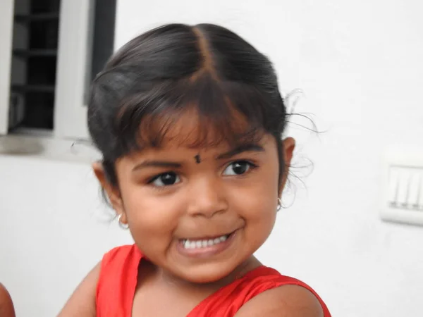 Bangalore Karnataka Índia Maio 2021 Fechar Bela Criança Menina Indiana — Fotografia de Stock