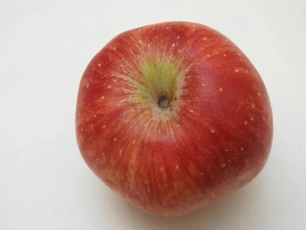 Gros Plan Groupe Indien Des Pommes Isolées Sur Fond Blanc — Photo