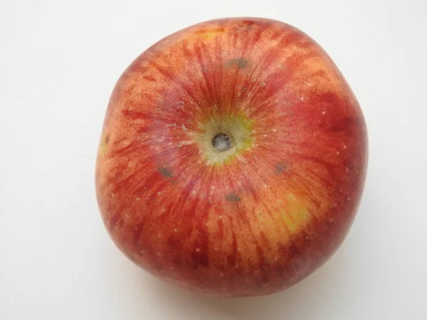 Gros Plan Groupe Indien Des Pommes Isolées Sur Fond Blanc — Photo