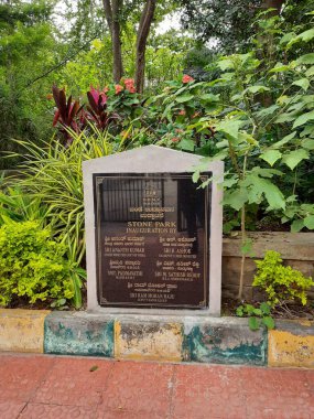 Bangalore, Karnataka, Hindistan-Aug 19, 2021: Begur 'daki güzel Bande Park veya Stone Park' a yakın çekim