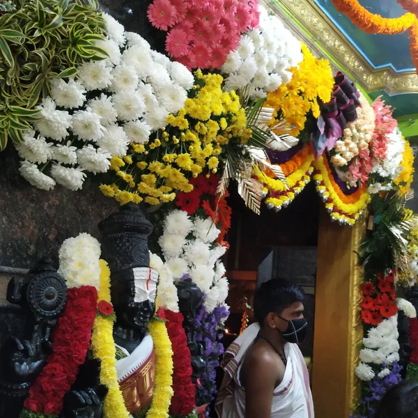 Bangalore Karnataka Índia Dec 2020 Encerramento Bela Estátua Lord Venkateshwara — Fotografia de Stock