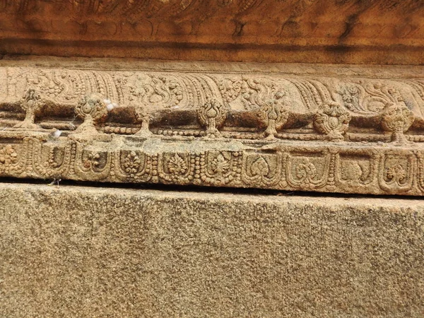 Prachtige Stenen Zuilen Met God Godin Carving Veerabhadra Hindoe Tempel — Stockfoto