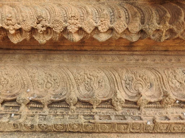 Hermosos Pilares Piedra Con Dios Diosa Tallando Veerabhadra Templo Hindú — Foto de Stock