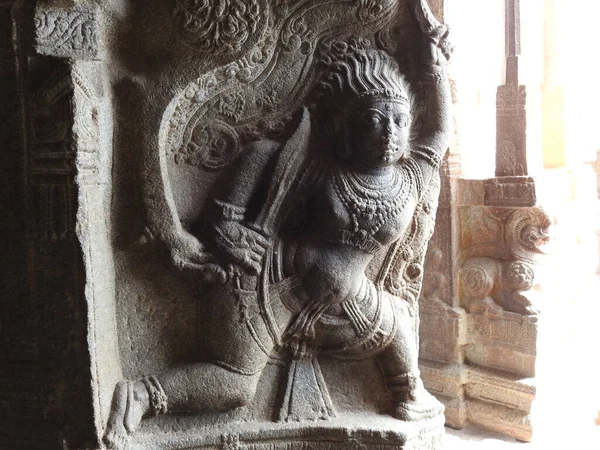 Гарні Кам Яні Стовпи Богом Богинею Різьблені Індуїстському Храмі Верабхадра — стокове фото
