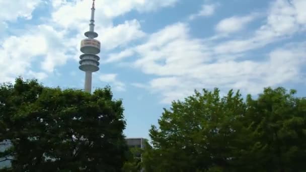 Luftaufnahme Einer Straße München Aus Einem Doppeldeckerbus Einem Sonnigen Sommertag — Stockvideo