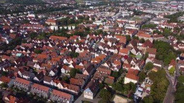 Yazın güneşli bir günde Kirchheim 'ın hava manzarası.