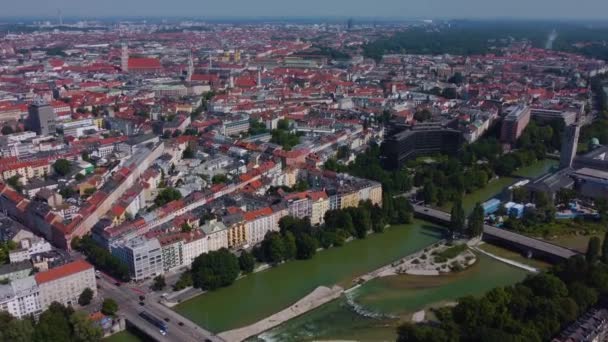 Luftaufnahme Der Stadt München Bayern Deutschland Einem Sonnigen Sommertag — Stockvideo