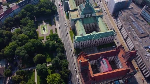 Luftaufnahme Der Stadt München Bayern Deutschland Einem Sonnigen Sommertag — Stockvideo
