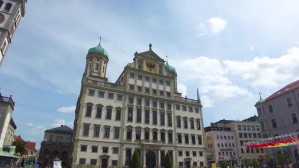 Einem Sonnigen Sommertag Durch Die Augsburger Altstadt — Stockvideo