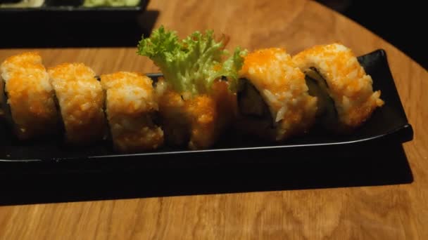 Close Aperitivo Sushi Prato — Vídeo de Stock