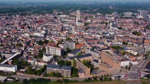 Luftaufnahme Der Stadt Mechelen Belgien Einem Sonnigen Morgen Sommer — Stockvideo