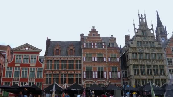 Pan Através Das Casas Cidade Velha Ghent Bélgica Dia Nublado — Vídeo de Stock