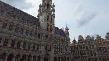 Yazın bir gün Brüksel, Belçika şehir merkezini gezin.