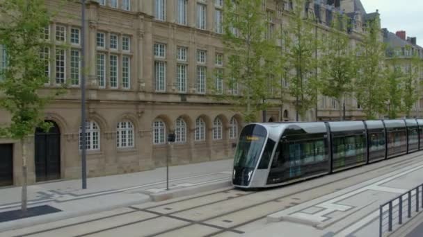 Volando Por Las Calles Luxemburgo Día Nublado Verano — Vídeos de Stock