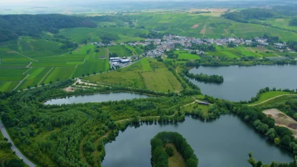 Vista Aérea Village Remerschen Rio Moselle Luxemburgo — Vídeo de Stock