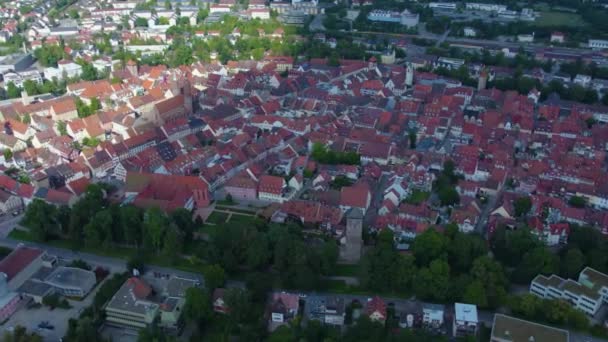 Luftaufnahme Der Stadt Villingen Schweningen Schwarzwald Einem Bewölkten Sommertag — Stockvideo