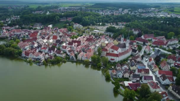 Letecký Pohled Město Bad Waldsee Německu Oblačného Letního Odpoledne — Stock video