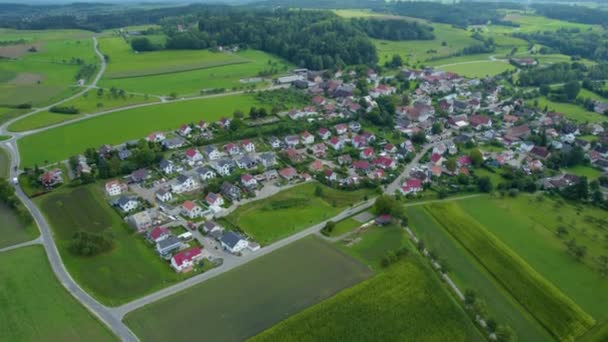 Luftaufnahme Eines Dorfes Deutschland Einem Sonnigen Sommertag — Stockvideo