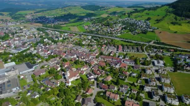 Veduta Aerea Intorno Centro Storico Della Città Frick Svizzera Una — Video Stock