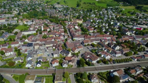 Letecký Pohled Staré Město Sissach Švýcarsku Slunečného Letního Dne — Stock video