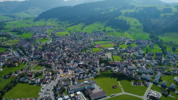 Вид Воздуха Городу Аппенцелль Швейцарии Пасмурный День Летом — стоковое видео