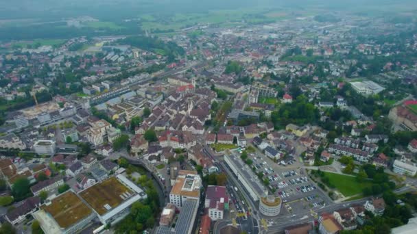 夏天的阴天 瑞士弗劳恩费尔德市周围的空中风景 — 图库视频影像