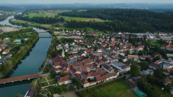 Luftaufnahme Der Altstadt Von Wangen Der Aare Der Schweiz Einem — Stockvideo