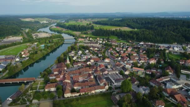 Luftaufnahme Der Altstadt Von Wangen Der Aare Der Schweiz Einem — Stockvideo