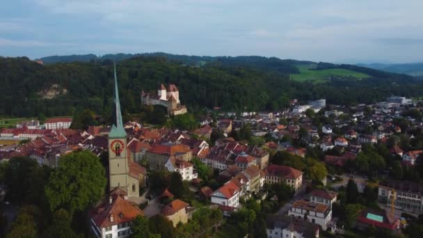 Vista Aérea Redor Cidade Velha Burgdorf Suíça Uma Tarde Final — Vídeo de Stock