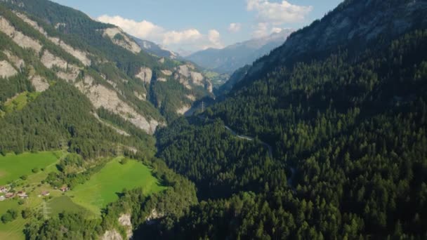 Letecký Pohled Obci Scharans Švýcarsku Slunečného Dne Létě — Stock video