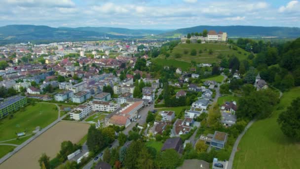 Vue Aérienne Vieille Ville Lenzburg Suisse Par Une Journée Nuageuse — Video