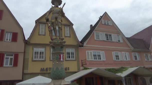 Impressionen Aus Der Altstadt Von Bietigheim Bissingen Einem Trüben Sommertag — Stockvideo