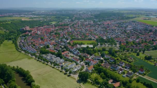 Veduta Aerea Intorno Alla Città Sachsenheim Germania Una Giornata Sole — Video Stock