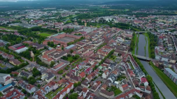 Vista Aérea Cidade Velha Rastatt Alemanha Dia Nublado Primavera — Vídeo de Stock