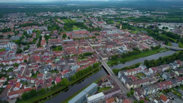 Widok Lotu Ptaka Stare Miasto Rastatt Niemczech Pochmurny Dzień Wiosną — Wideo stockowe